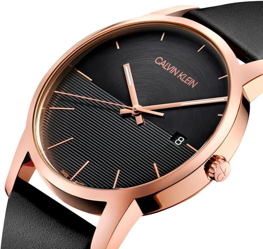 Montre Calvin Klein K2G2G6CZ Cadran Noir et Bracelet Cuir vue 4