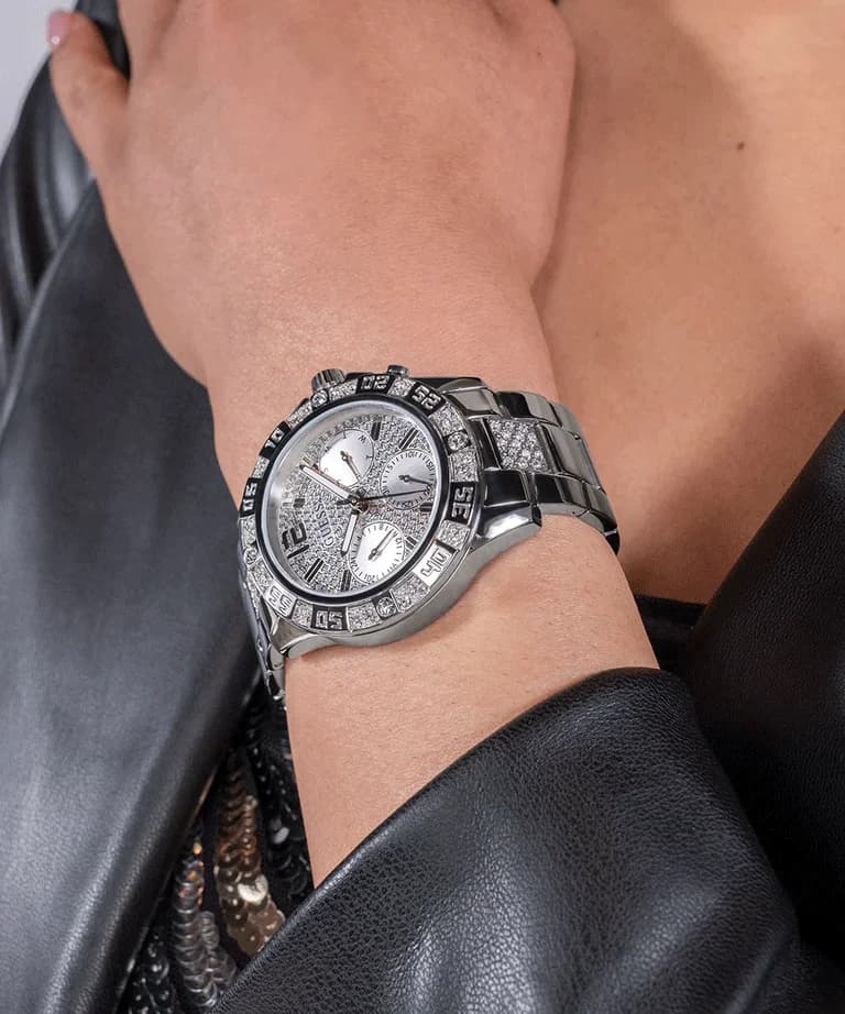Guess Majesty GW0771L1 Silver Women's Watch with Sparkling Crystals vue 5