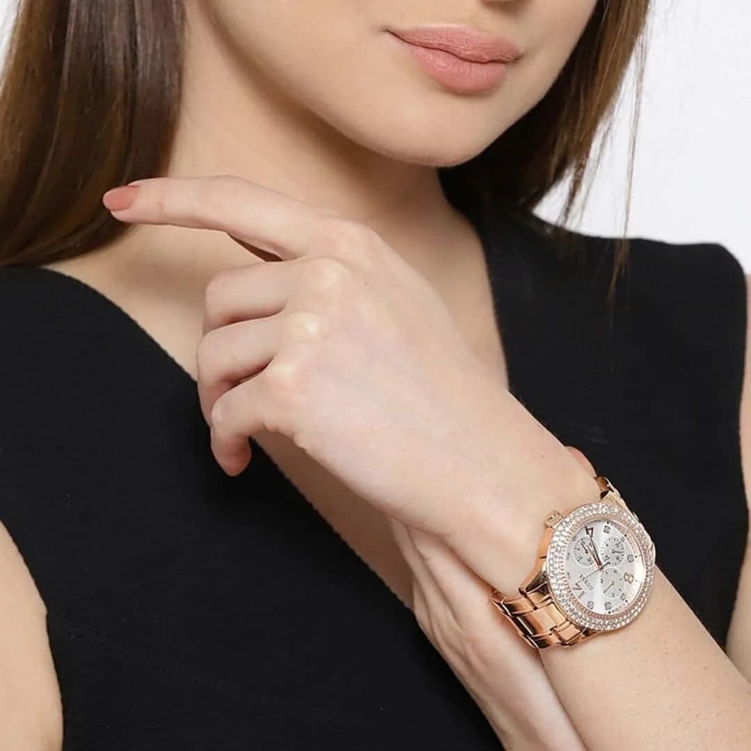 Montre Femme Guess W1097L3 en acier doré rose vue 4