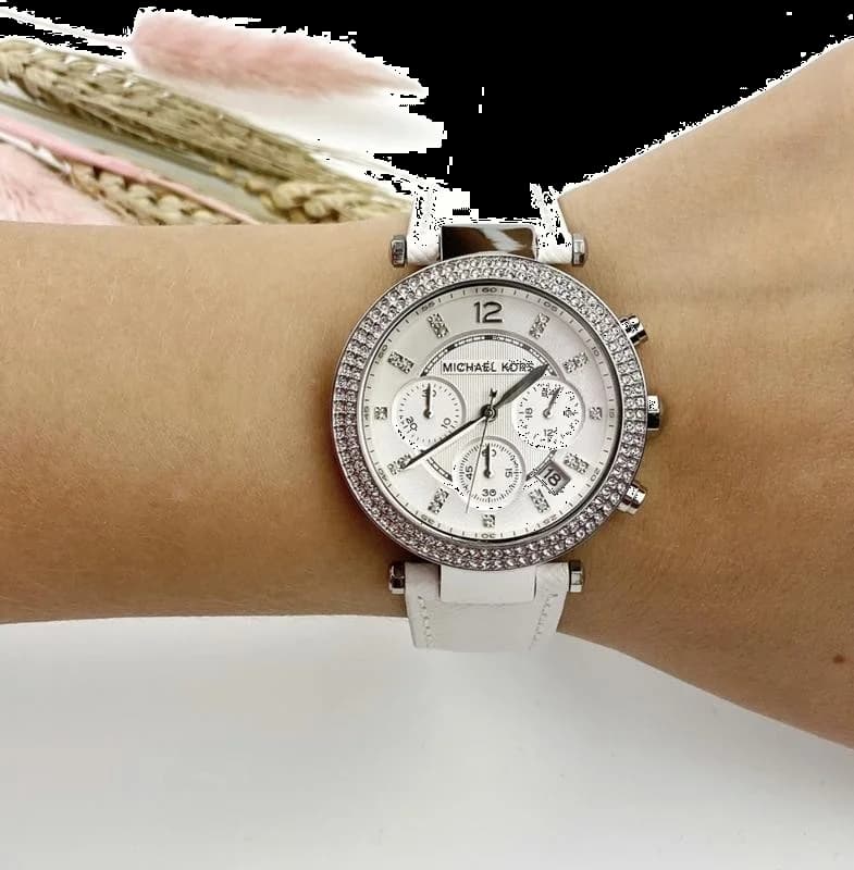 Michael Kors MK2277 White Leather Strap and Crystal Bezel Watch vue 4