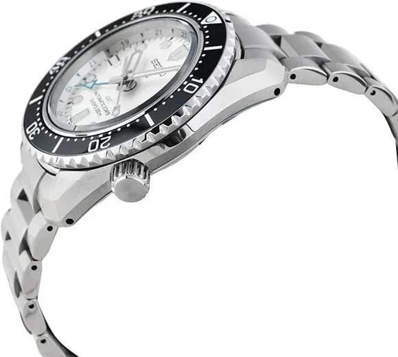 Seiko SPB439J1 Prospex GMT Automatic Silver Dial Watch vue 3