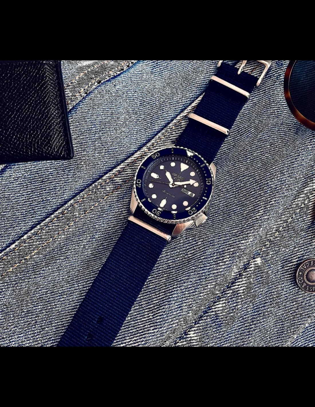 Montre Seiko SRPD51K2 Automatique Cadran Bleu et Bracelet NATO vue 3
