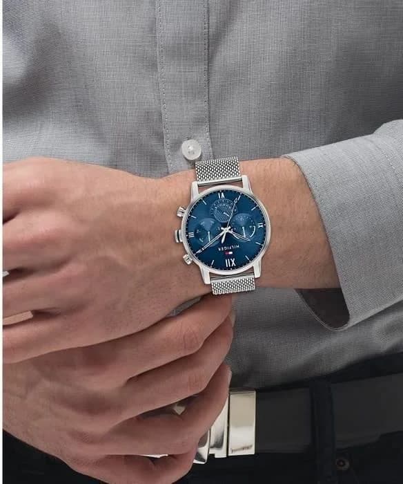 Tommy Hilfiger 1791881 Sullivan Stainless Steel Milanese Mesh Blue Dial Watch vue 4