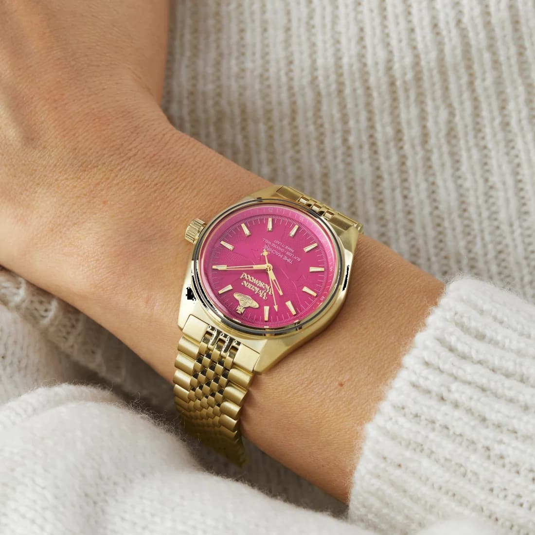 Vivienne Westwood VV251RRGD Lady Sydenham Gold Stainless Steel and Fuchsia Dial Watch vue 5